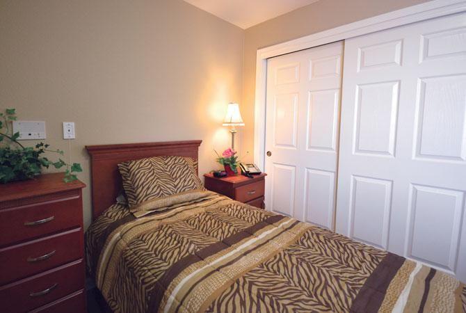 Glassford Place Senior Living - Gallery Image 3