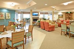 MorningStar Assisted Living & Memory Care at Mountain Shadows - Gallery Image 3