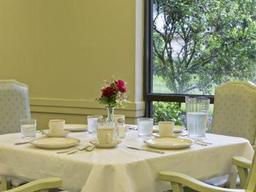 Diamond Assisted Living & Memory Care - Gallery Image 1