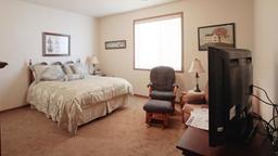 Kind-er Care Assisted Living Home - Gallery Image 5