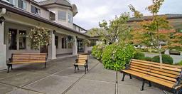 Solstice Senior Living at Bellingham - Gallery Image 5