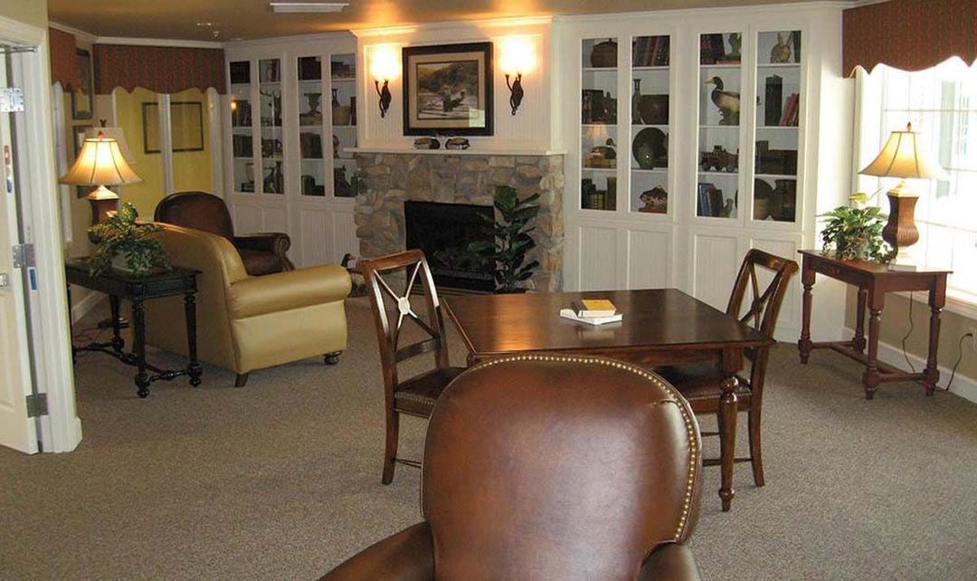 Cedar Ridge Alzheimer's Special Care Center - Gallery Image 5