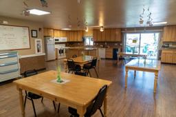 Maple Wood Assisted Living - Gallery Image 4