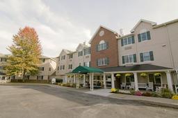 Paramount Senior Living at Newark - Gallery Image 5