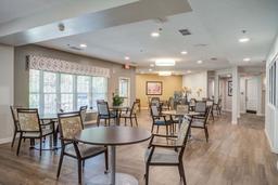 Commonwealth Senior Living at Grand Rapids - Gallery Image 5