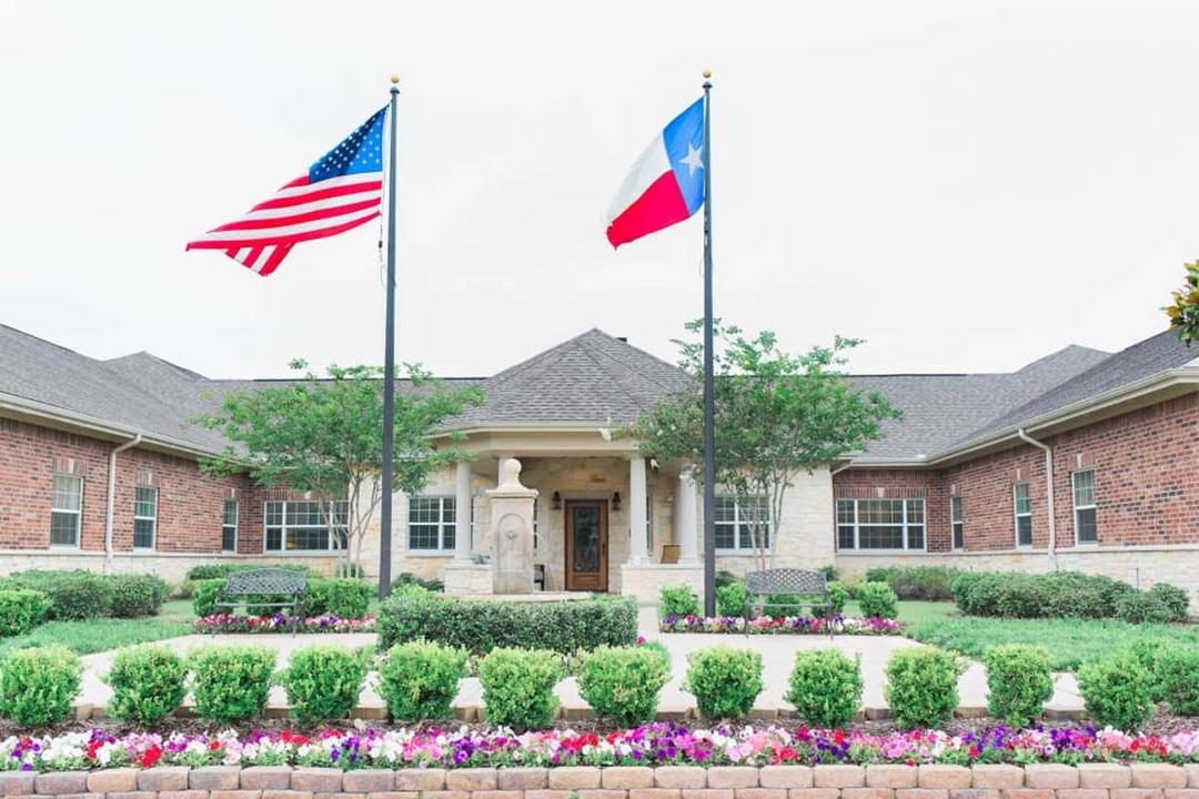 Willow Fork Alzheimer's Special Care Center - Gallery Image 1