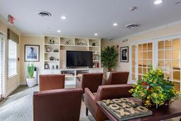 Commonwealth Senior Living at Chesterfield - Gallery Image 4