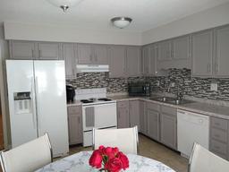 CoHomes Boutique Senior Living - Gallery Image 3