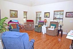 The Villas Assisted Living - Gallery Image 6