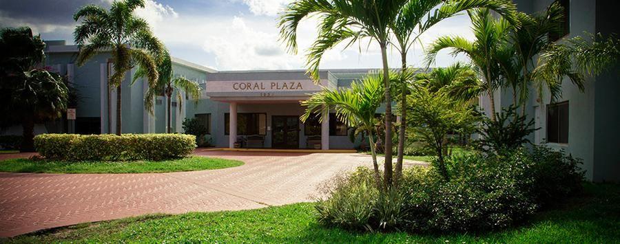 Livewell at Coral Plaza - Gallery Image 6