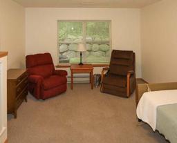 Stoughton Meadows Assisted Living - Gallery Image 2