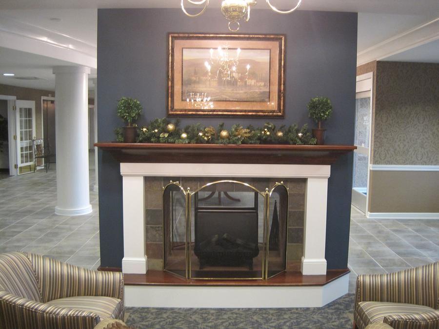 Windsor Estates Assisted Living - Gallery Image 5