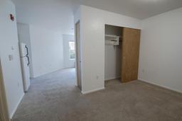 Life Manor Independent Living - Gallery Image 4