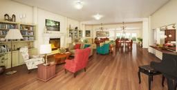 Johnson Creek Village - Gallery Image 1