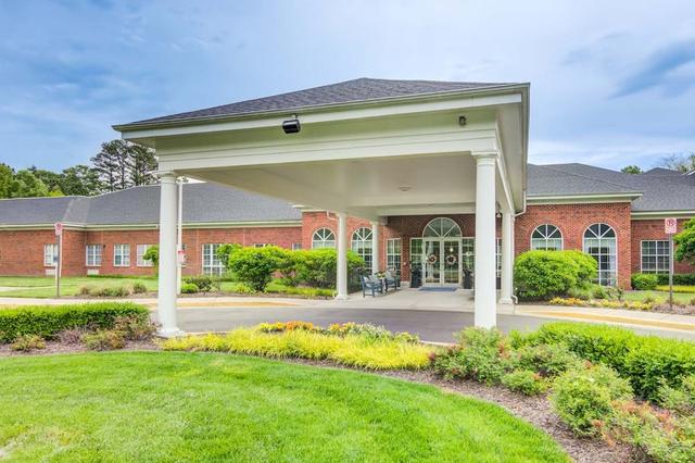 Commonwealth Senior Living at Cedar Manor