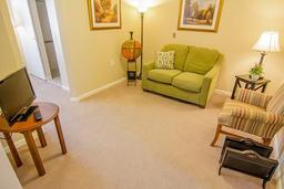 Vista Lake Assisted Living and Memory Care - Gallery Image 3