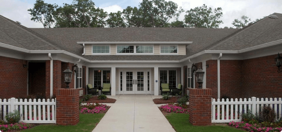 Country Place Senior Living of Fairhope - Gallery Image 3