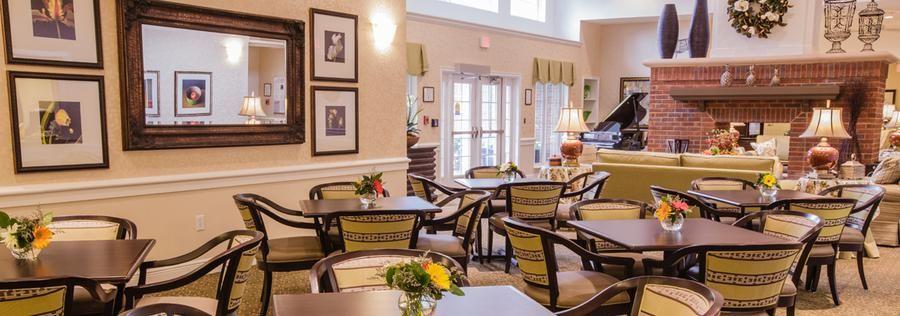 Country Place Senior Living of Foley - Gallery Image 4