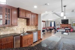 Laurel Springs - Gallery Image 3