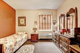 Life Spire Assisted Living - Albuquerque NE - Gallery Image 3