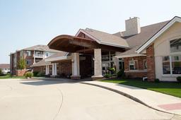 Woodlands Creek Retirement Community - Gallery Image 2