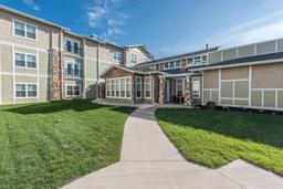 Heartis Village Peoria Assisted Living - Gallery Image 4