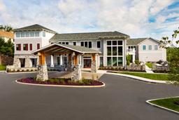 Ridgefield Station Senior Living - Gallery Image 1