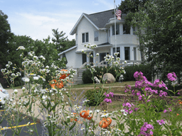 Higley Mansion Care Center - Gallery Image 6