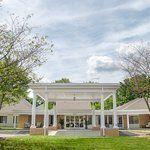 Lighthouse Senior Living at Ellicott City - Gallery Image 2