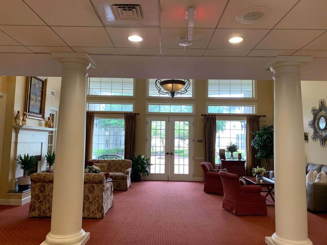 The Reserve at Pearland Assisted Living & Memory Care - Gallery Image 6