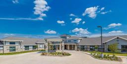 Heartis Arlington Assisted Living - Gallery Image 1