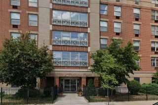 Senior Suites Washington Heights - Gallery Image 2