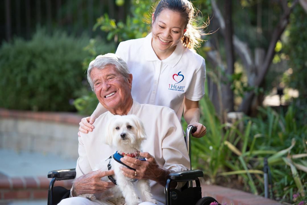 1Heart Caregiver Services Burbank - Gallery Image 5