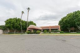 Rio Vista Post Acute And Rehabilitation - Gallery Image 1