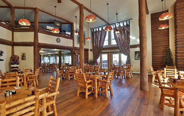 Rose Arbor & Wildflower Lodge - Gallery Image 2