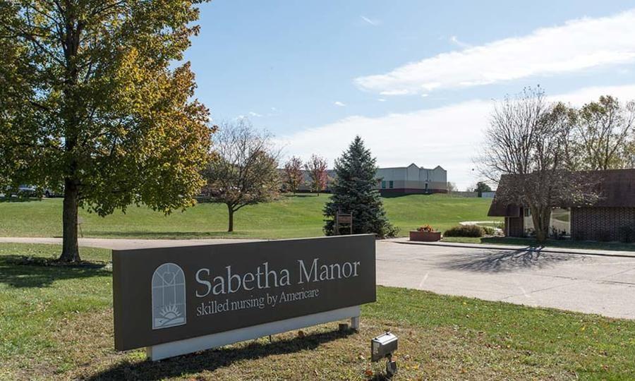 Sabetha Manor - Gallery Image 1