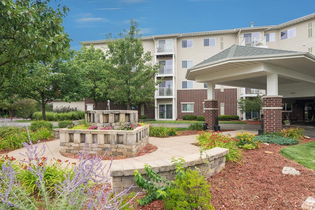 Park Vista Retirement Living - North Hill - Gallery Image 2