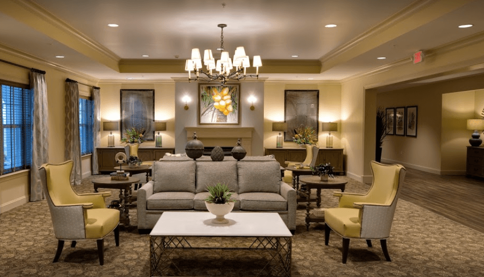 Elan Manatee Assisted Living & Memory Care - Gallery Image 6