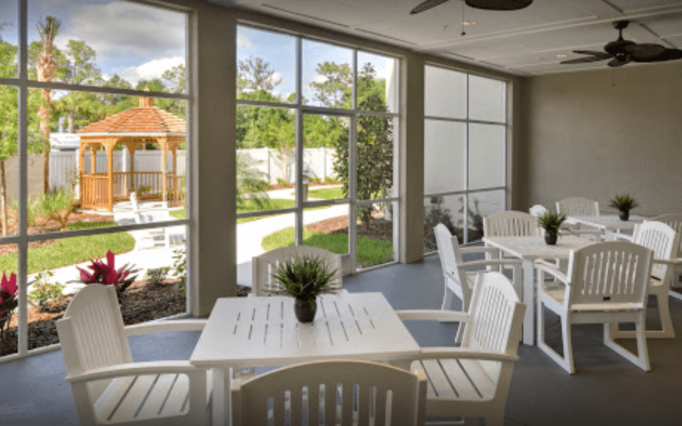 Elan Manatee Assisted Living & Memory Care - Gallery Image 5