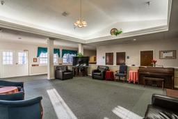 Saunders House Assisted Living - Gallery Image 5