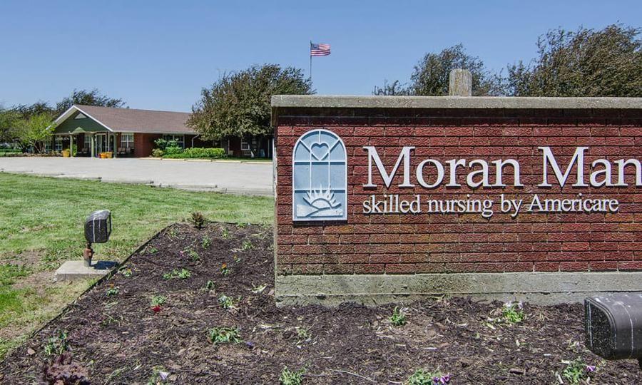 Moran Manor