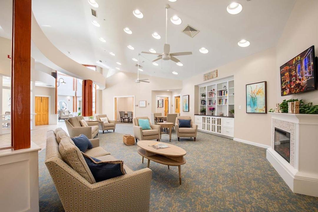 Commonwealth Senior Living at Salisbury - Gallery Image 2