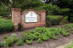 Commonwealth Senior Living at Williamsburg - Gallery Image 1