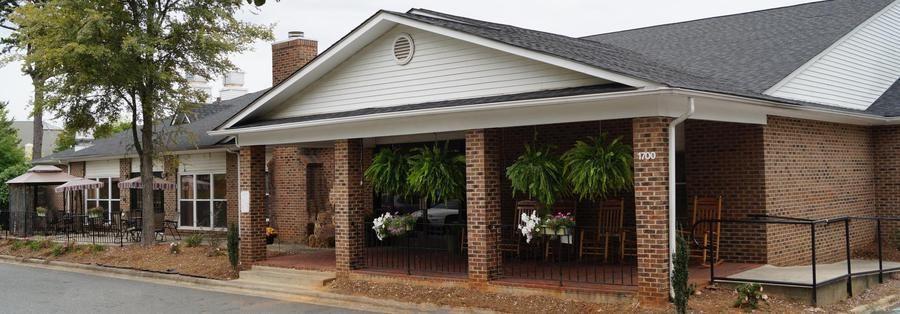 Queen City Assisted Living - Gallery Image 1