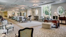 Belmont Village Senior Living Turtle Creek - Gallery Image 3