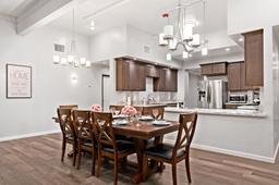 Splendor Oaks Senior Living - Gallery Image 1