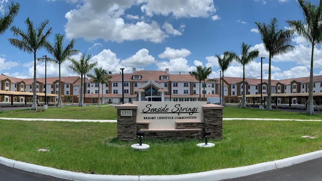 Seaside Springs Retirement Community - Gallery Image 2