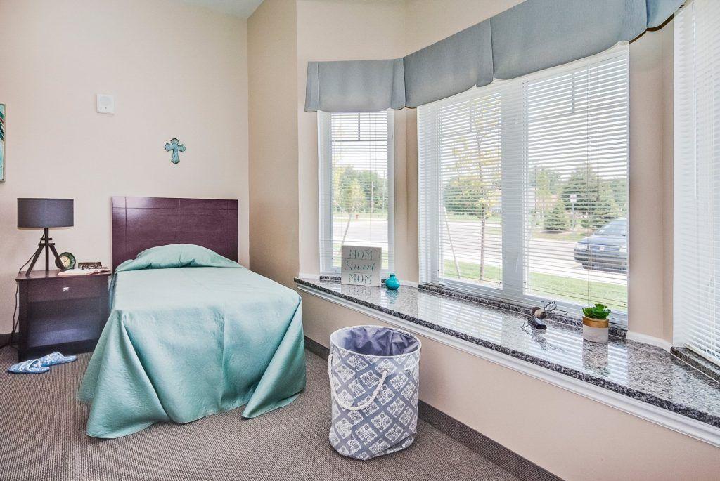 Oliver Woods Assisted Living & Memory Care - Gallery Image 2