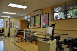 Sachem Center for Health & Rehabilitation - Gallery Image 3