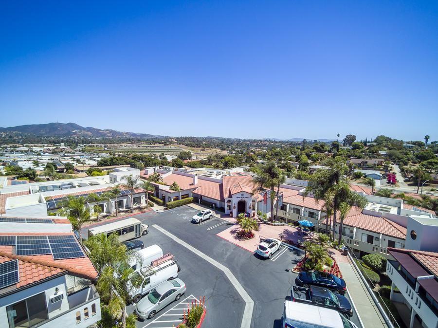 Pacifica Senior Living Vista